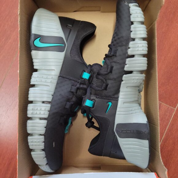 Nike Free Metcon 5 - Black Clear Jade - Picture 2 of 7